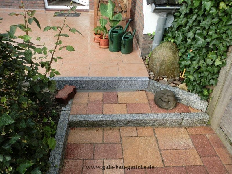 Galeriebild für Fliesenarbeiten