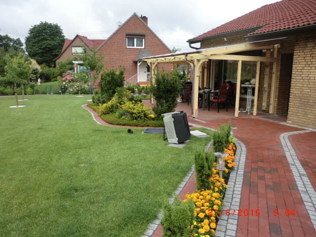 Bild, das Gartenbau darstellt